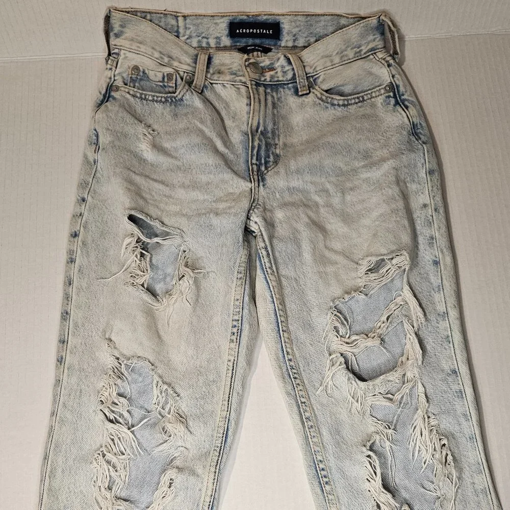 Aeropostale Jeans, whitewashed distressed denim, Size O - Picture 4 of 10